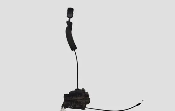 Renault Megane III Rear door lock