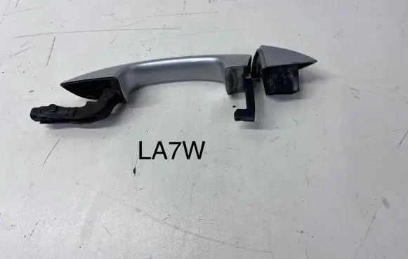 Volkswagen PASSAT B8 USA Front door exterior handle 1K8837210C 1K8837210