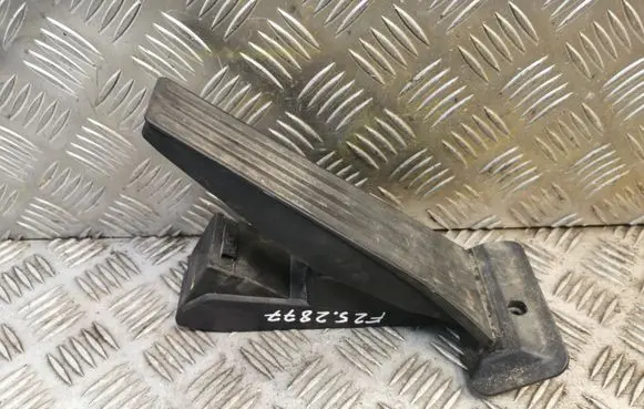 BMW X3 F25 Accelerator throttle pedal 6858574