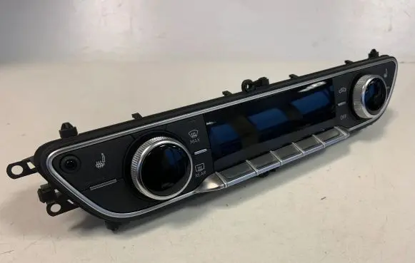 Audi Q5 SQ5 Climate control unit 80A820043G