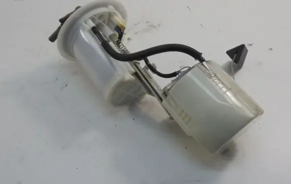 Toyota Prius+ (ZVW40) In-tank fuel pump 7770447060