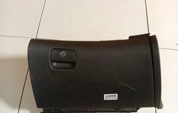 Hyundai i30 Glove box 845412L000 84541-2L000