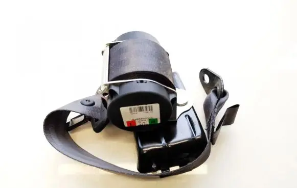 Opel Astra J Rear seatbelt 616569200c f13443563