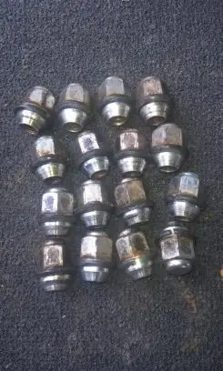 KIA Carens I Nuts/bolts 