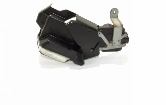 Mitsubishi Pajero Rear door lock 1015280120