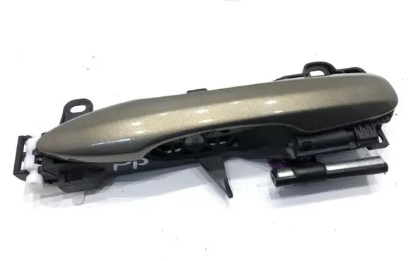 Toyota Yaris Front door exterior handle 