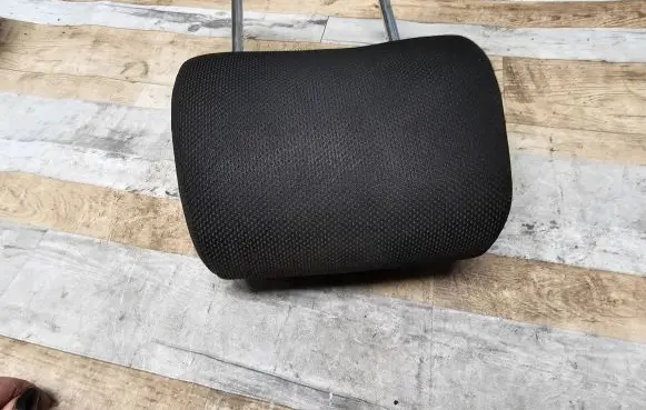 Toyota Corolla Verso E121 Front seat headrest 