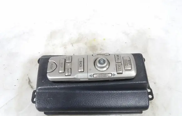 Toyota Avensis Verso Other switches/knobs/shifts 86825-20010