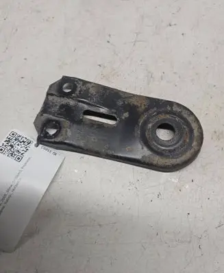 Ford Focus C-MAX Radiator mount bracket 3M5142330AE