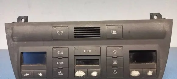Audi A6 S6 C5 4B Climate control unit 4B0820043AQ