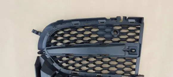 Jaguar XF X260 Front bumper lower grill