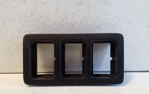 Suzuki Grand Vitara II Other interior part 7383165J