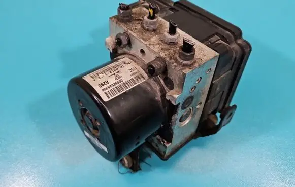 Opel Combo D ABS Pump 00052026358 IMPRK1444327