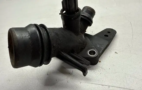 Volvo XC60 Thermostat 30751954