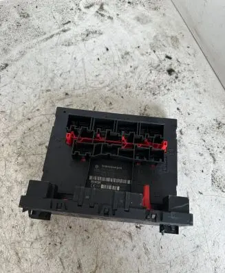 Volkswagen Caddy Comfort/convenience module 1K0937049AD