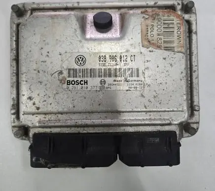 Volkswagen Polo III 6N 6N2 6NF Engine control unit/module 038906012CT 28SA4521 0281010377