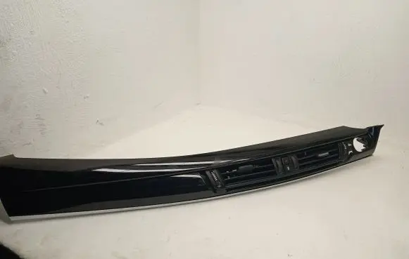 BMW X6 F16 Dash center air vent grill 925264810