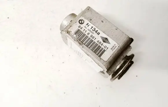 BMW 1 E81 E87 Air conditioning (A/C) expansion valve 6411698148401 64116981484-01