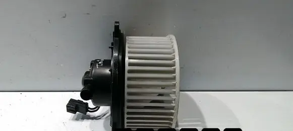 Mazda Tribute Heater fan/blower ED38A03