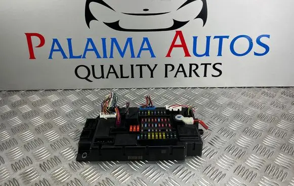 Mini Cooper Countryman R60 Fuse module 61359812535