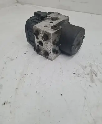 Citroen Xsara Picasso ABS Pump 9633666580