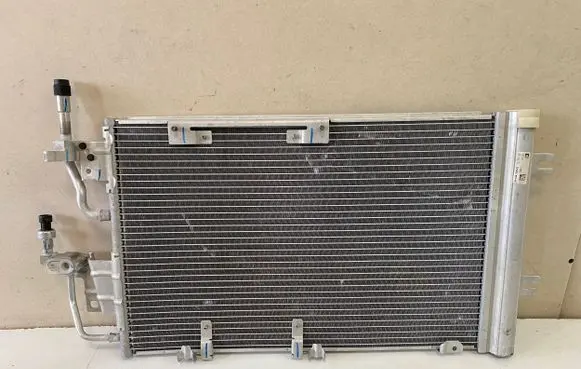 A/C cooling radiator (condenser)