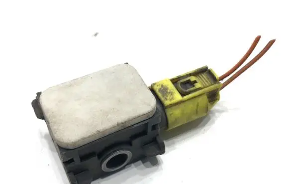 Mercedes-Benz GL X164 Airbag deployment crash/impact sensor 0038202926