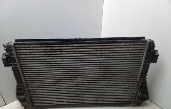 Volkswagen Touran I Intercooler radiator 1K0145803L