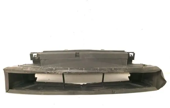 Opel Vivaro Intercooler air channel guide 93866584