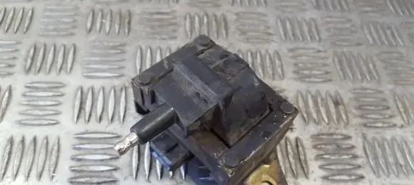 Renault 19 High voltage ignition coil