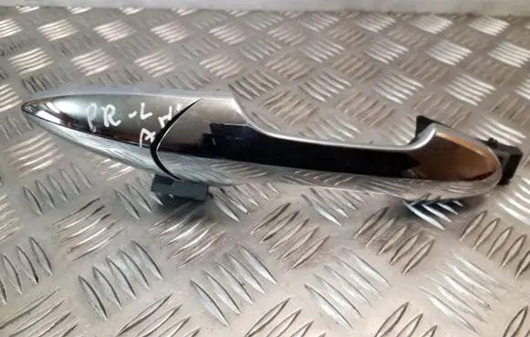 Honda FR-V Front door exterior handle