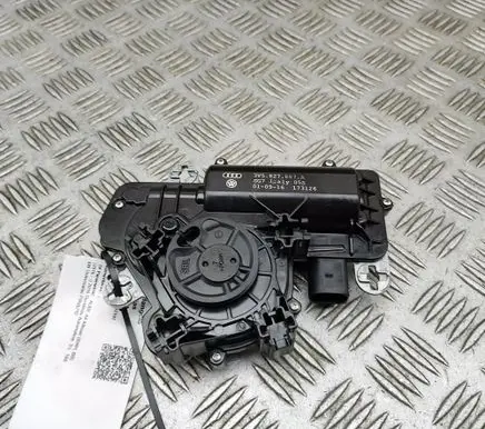 Audi A4 Allroad B9 Tailgate/trunk/boot lift motor 8V5827887A