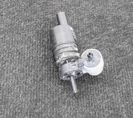 Opel Mokka Windscreen/windshield washer pump 13250357324011712V
