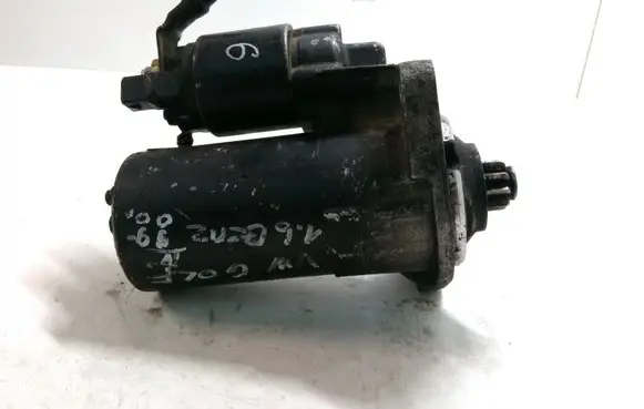 Volkswagen Golf IV Starter motor 020911023F 0001121006