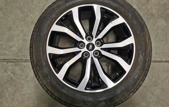 Ford Explorer VI R20 alloy rim LB5C1007E1A