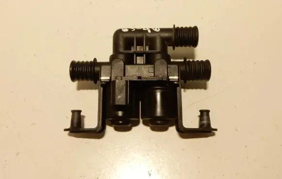 Coolant heater control valve