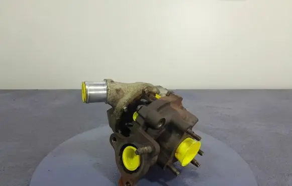 Toyota Yaris Turbo system vacuum part 17201-0N070