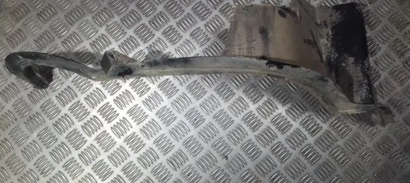 Seat Toledo II (1M) Engine splash shield/under tray 1M5825216