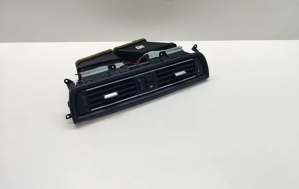 BMW 5 F10 F11 Dash center air vent grill 49209136 16828110