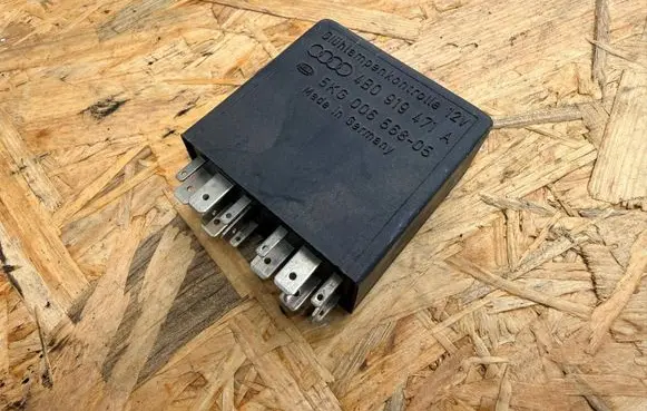 Volkswagen Golf IV Other relay 4B0919471A