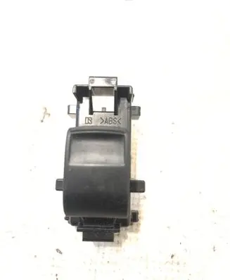 Toyota RAV 4 (XA40) Electric window control switch 19282910