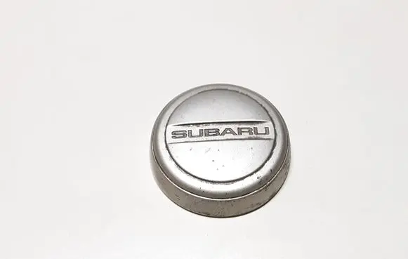 Subaru Forester SF Original wheel cap 