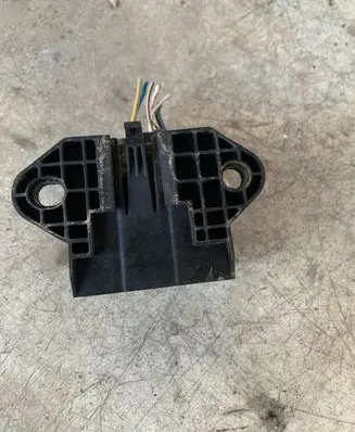 Ford C-MAX II Fuel pump relay F1FA9D370GA C95YV