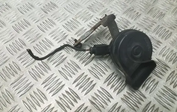 Volkswagen PASSAT B7 Horn signal 7N0951223A A046522