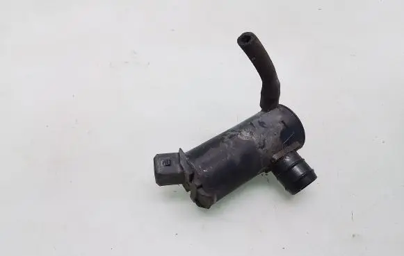 Volvo S60 Windscreen/windshield washer pump