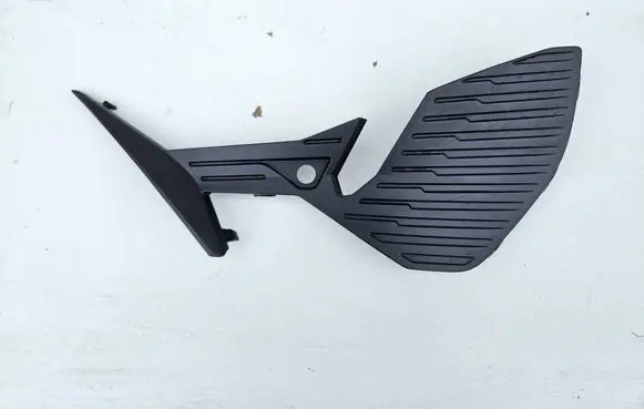 Peugeot 308 Front bumper lower grill 9837887680