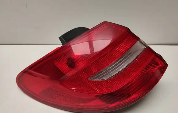 Mercedes-Benz B W246 W242 Rear/tail lights A2468200164