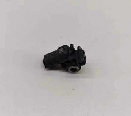 Nissan Juke II F16 Airbag deployment crash/impact sensor 988306LC0A