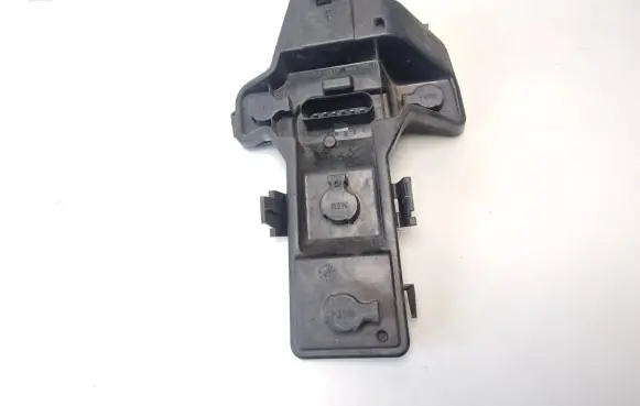 Volkswagen Touran I Tail light bulb cover holder 1T0945258D