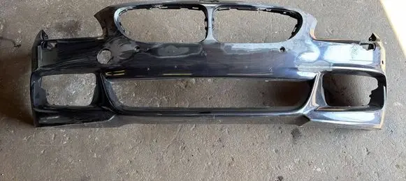 BMW 5 F10 F11 Front bumper 339924 15857711 51118050
